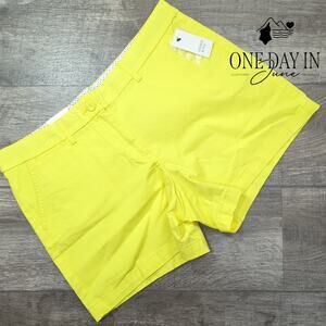 Crown & Ivy Flat Front Shorts Size 14